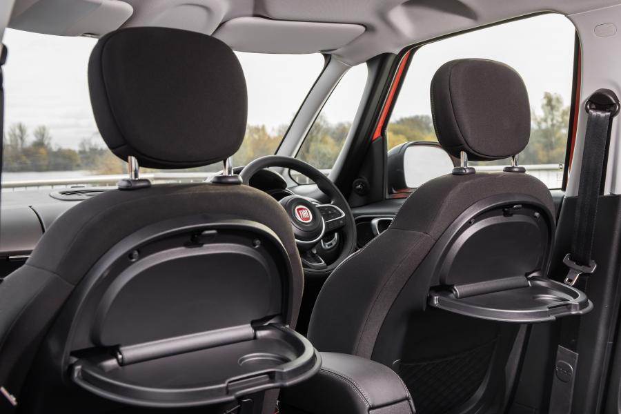 Интерьер Fiat 500L Cross (330) 2017 года  (UK) (фото 74 из 89)